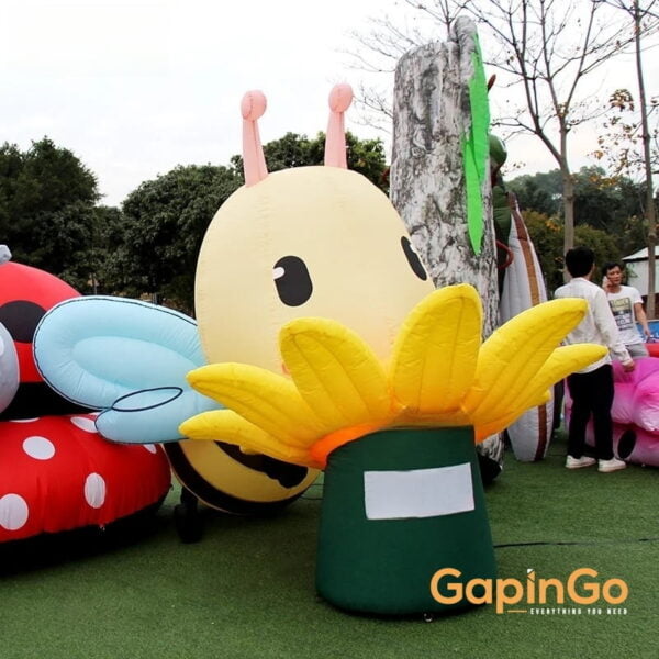 inflatable cartoon bee for decoration / lovely bee balloon toys