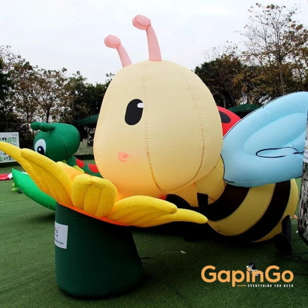 inflatable cartoon bee for decoration / lovely bee balloon toys